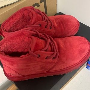 Worn a few times Uggs men’s size scuff mark